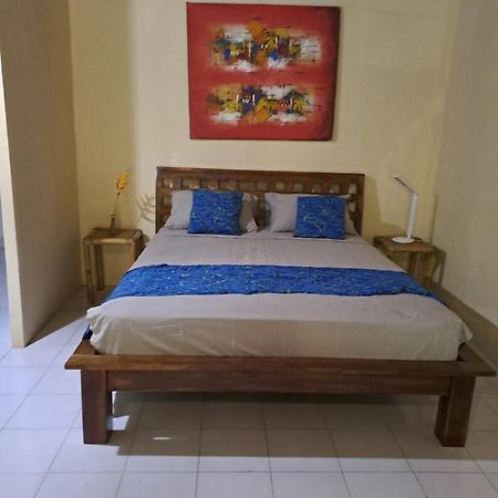 Shalana Homestay- Formerly Teka Teki House Seminyak Zewnętrze zdjęcie