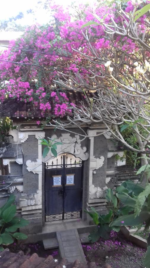 Shalana Homestay- Formerly Teka Teki House Seminyak Zewnętrze zdjęcie